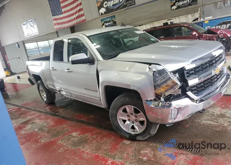 2017 Chevrolet Silverado K1500 Lt z USA, uszkodzony, nr VIN 1GCVKREC3HZ390722